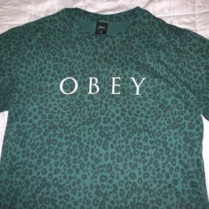 Women’s OBEY raw hem crop